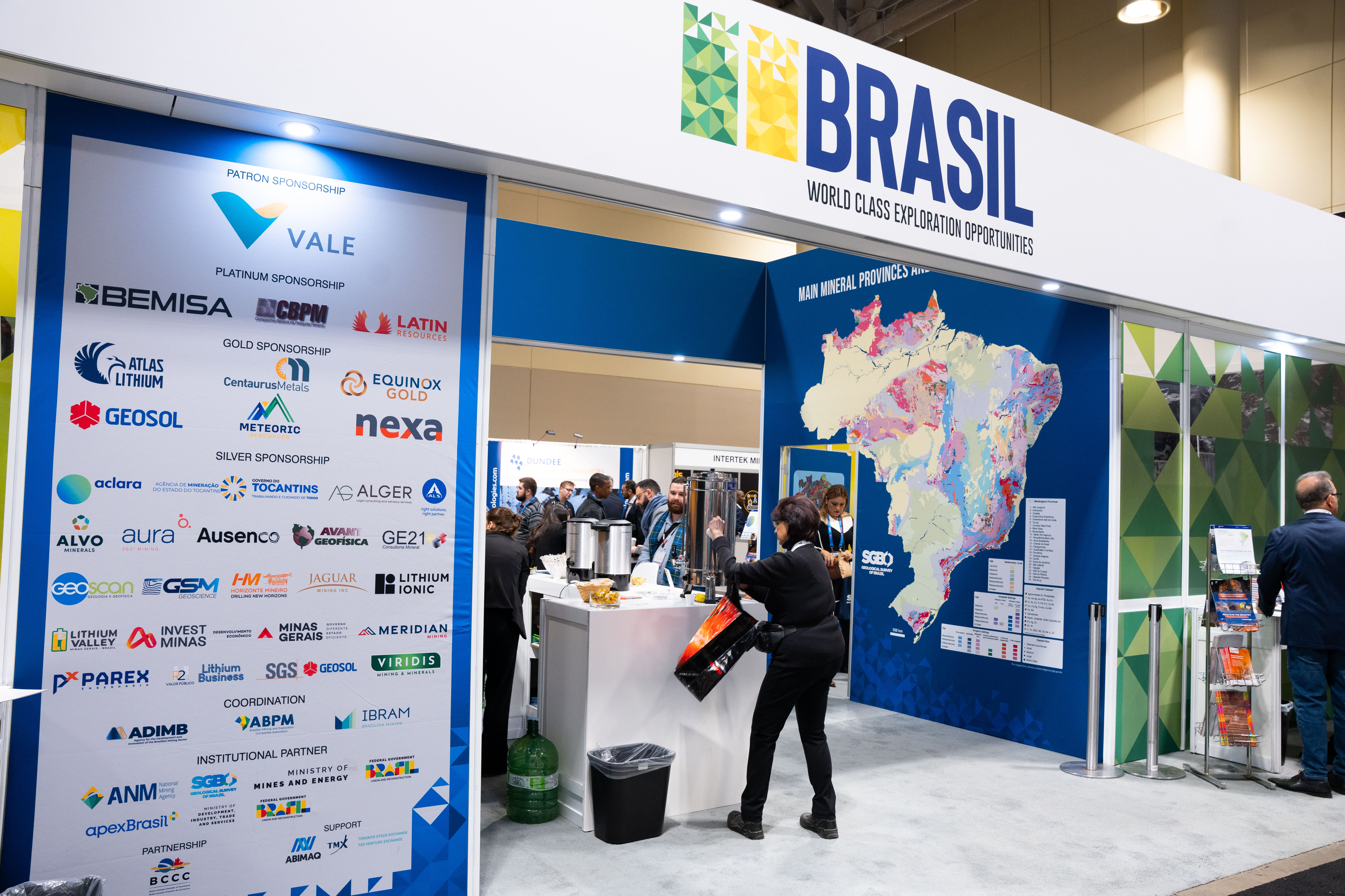IBRAM participa da inauguração do Pavilhão do Brasil na convenção PDAC 2024
