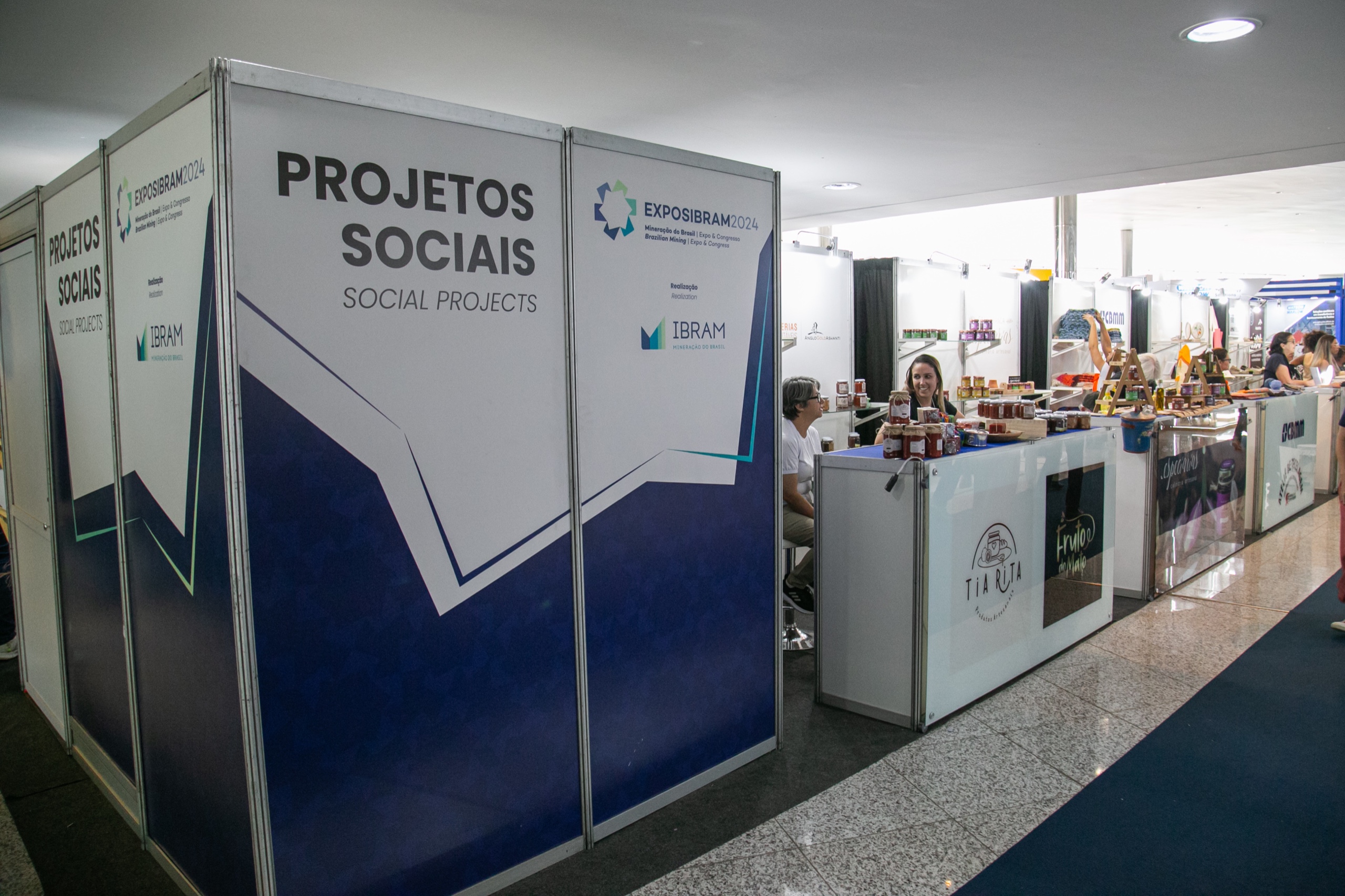 Projetos sociais apoiados por mineradoras ganham destaque na EXPOSIBRAM 2024