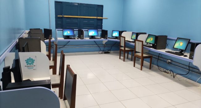 Escola recebe novo laboratório de Informática com apoio da Imerys