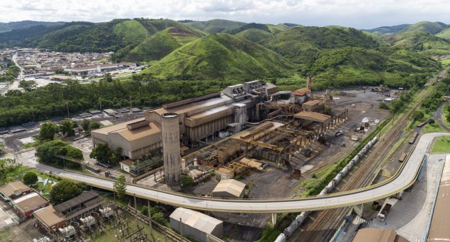 ArcelorMittal reinicia operação da aciaria em Barra Mansa (RJ)