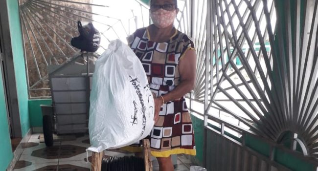 Apoio à associação que luta pelos direitos da mulher