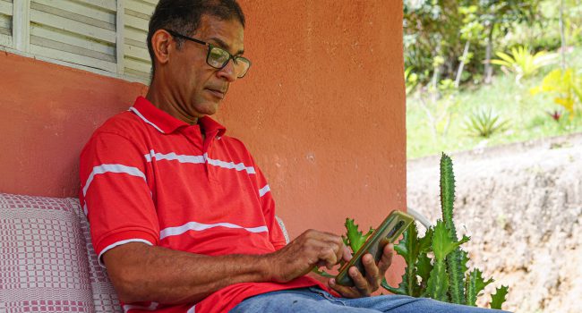 Yamana implanta internet nas comunidades do entorno