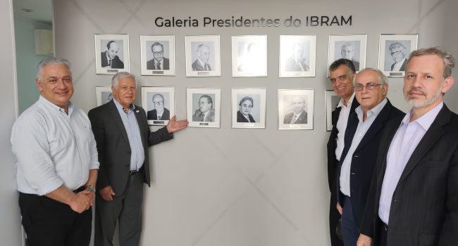 IBRAM consagra José Mendo como Presidente Honorário