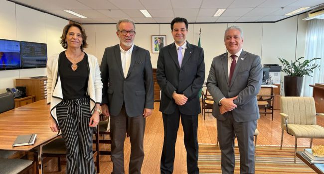 Agenda prioritária do setor mineral é debatida em encontro entre o Ministro do MME e o diretor-presidente do IBRAM
