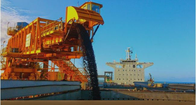 A densidade do minério e a segurança do transporte marítimo 