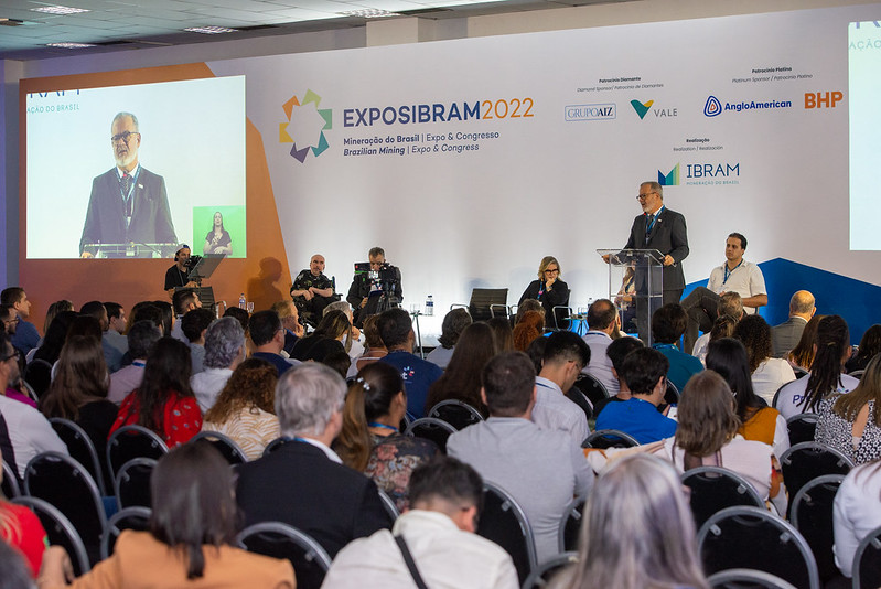 "A EXPOSIBRAM 2022 foi uma celebração da vida", define Raul Jungmann, presidente do IBRAM
