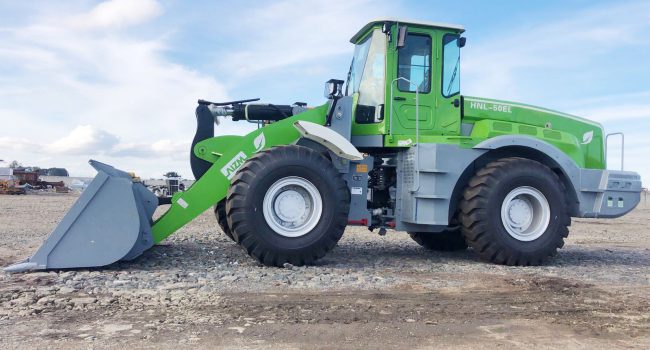 EXPOSIBRAM 2022: Grupo AIZ apresenta equipamentos de operação remota e com motor elétrico