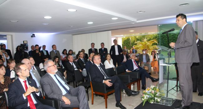 Mineração poderá atrair investimentos expressivos para o Brasil, diz ministro Sachsida