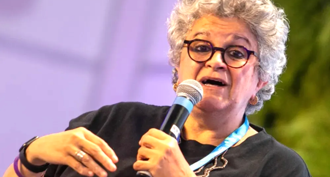 Envolvimento nas soluções para questões climáticas é oportunidade de futuro promissor para a mineração, diz ex-ministra Izabella Teixeira
