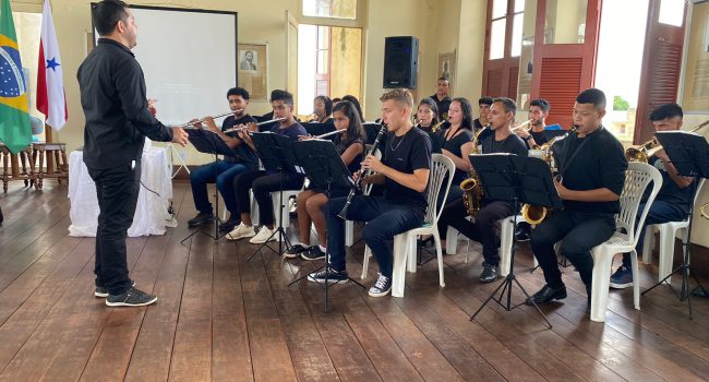 MRN doa recursos para proteção de crianças e adolescentes em municípios do oeste do Pará