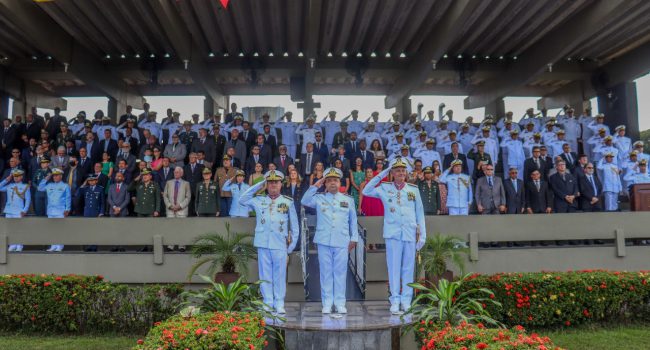 MRN participa de troca de comando do 4º Distrito Naval em Belém