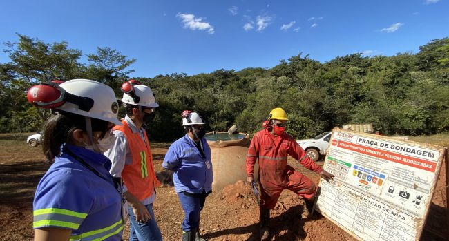 Jaguar Mining e Universidade Estadual do Rio de Janeiro (UERJ) reforçam parceria de pesquisas científicas em geologia na mineração de ouro
