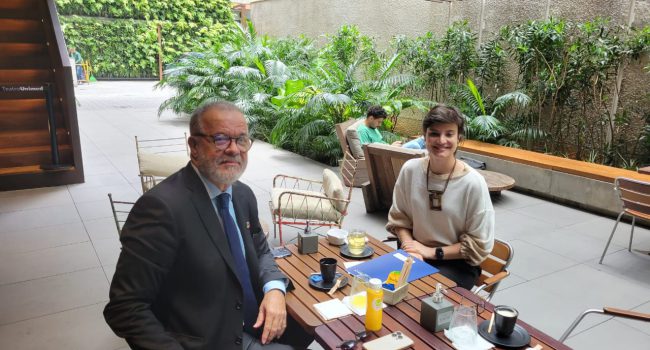 As políticas públicas para impulsionar a mineração foram debatidas no encontro entre Raul Jungmann (IBRAM) e Mônica Sodré (RAPS)