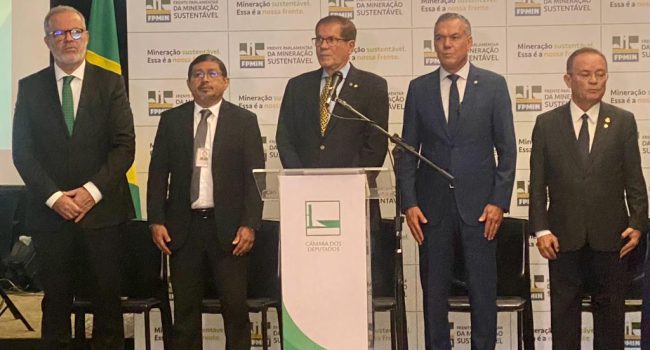 IBRAM prestigia lançamento da Frente Parlamentar da Mineração Sustentável
