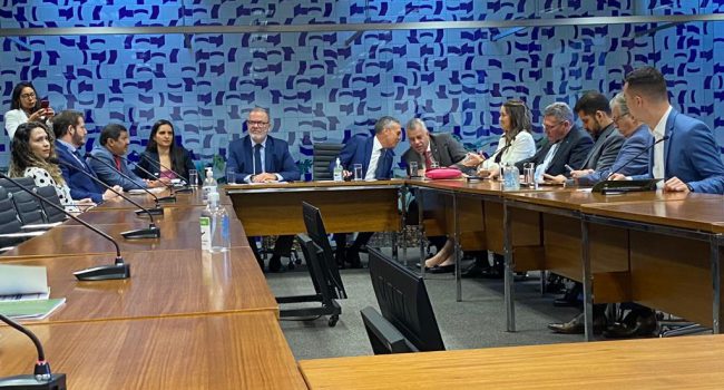 Reforma tributária na visão da mineração é tema de debate entre presidente do IBRAM e representantes da FPMin