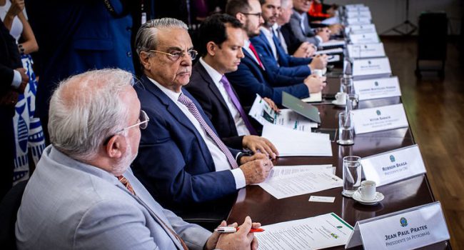 Confert debate desafios do país para aumentar produção de fertilizantes