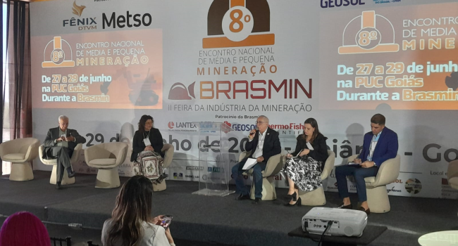 IBRAM debate sobre créditos de Carbono no 8º Encontro Nacional da Média e Pequena Mineração