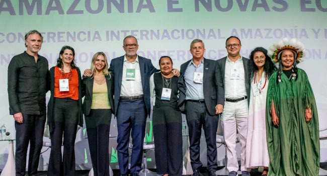 Conferência Internacional Amazônia e Novas Economias: painel debate desafios e oportunidades da Amazônia
