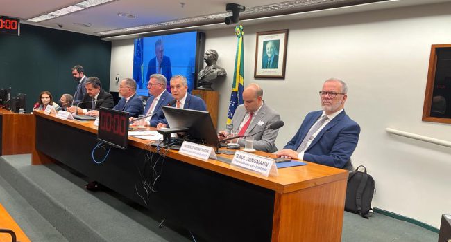 IBRAM defende, na Câmara, política pública contra garimpo ilegal e apoio a garimpo sustentável e legalizado