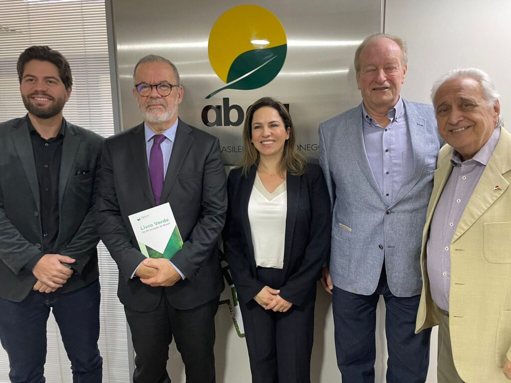 Presidente do IBRAM se reúne com a Associação Brasileira do Agronegócio (ABAG) e decide montar grupos de trabalho