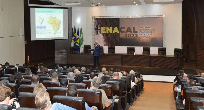 Cenário da mineração brasileira foi apresentado pelo IBRAM em encontro nacional sobre calcário agrícola