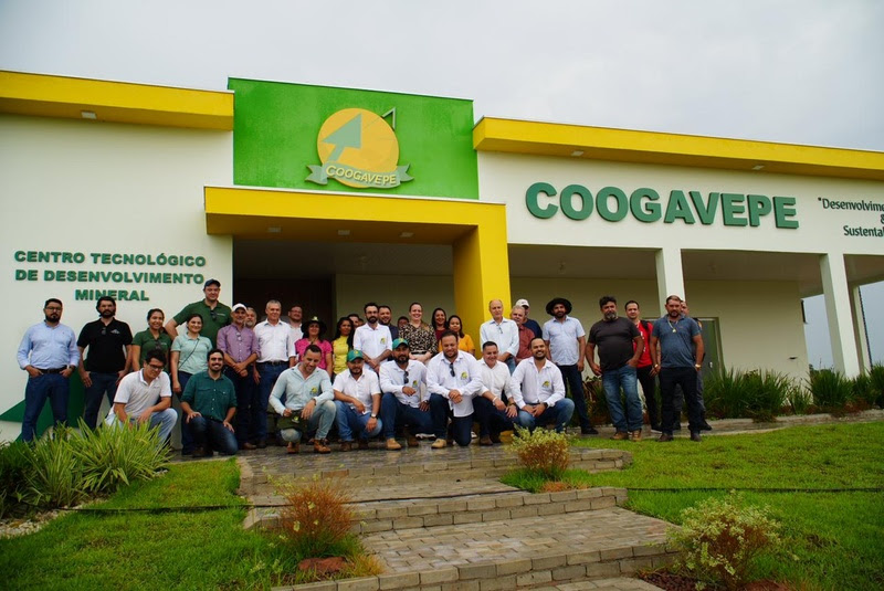 Missão Técnica da FPMin no Centro de Tecnológico de Desenvolvimento Mineral da Coogavepe