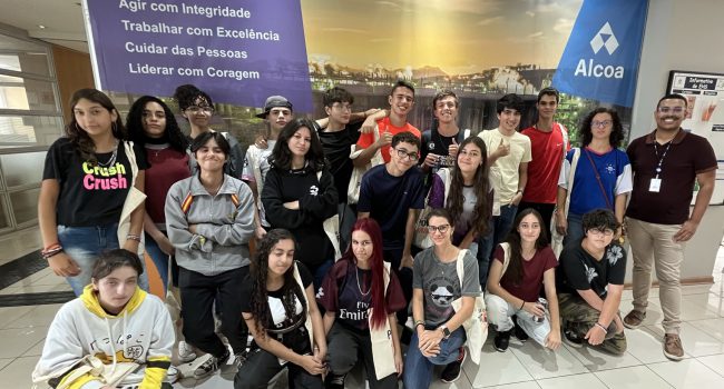 Alcoa de Portas Abertas recebe alunos das escolas Criativa Idade e Padrão Parque das Nações