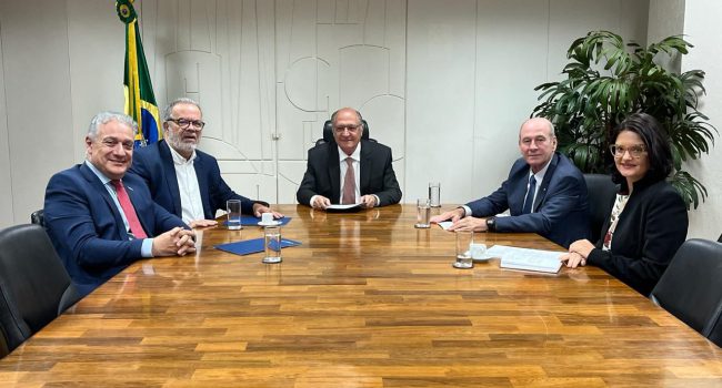 IBRAM apresenta os principais pontos da agenda da mineração ao vice-presidente Geraldo Alckmin