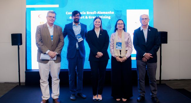 IBRAM debate a mineração inteligente e sustentável com empresas brasileiras e alemãs  