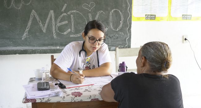 Atendimento médico itinerante leva saúde e esperança às comunidades quilombolas do Oeste do Pará