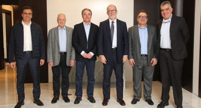 Raul Jungmann se reúne com associações e representantes governamentais para unir forças em defesa da Amazônia