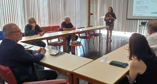 Presidente do IBRAM faz visita e firma parceria com o CETEM