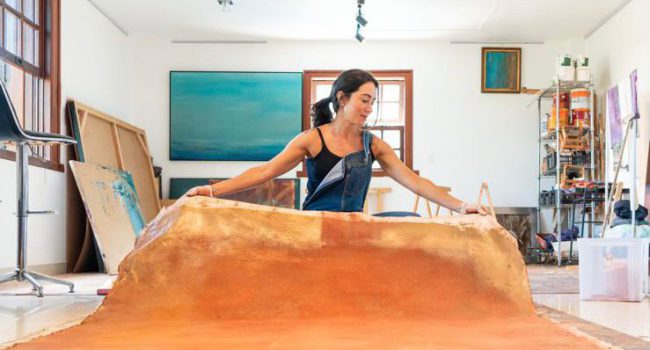 Arte na EXPOSIBRAM 2024: técnica usando tintas produzidas a partir dos resíduos de mineração será destaque no evento