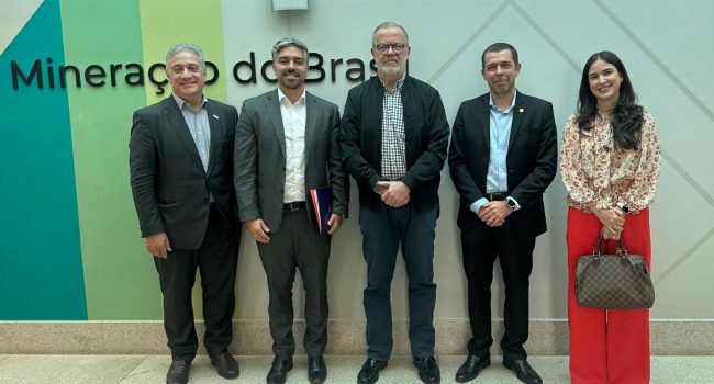 IBRAM e ANTF se reúnem para buscar sinergia na defesa dos interesses entre os setores de mineração e transportes