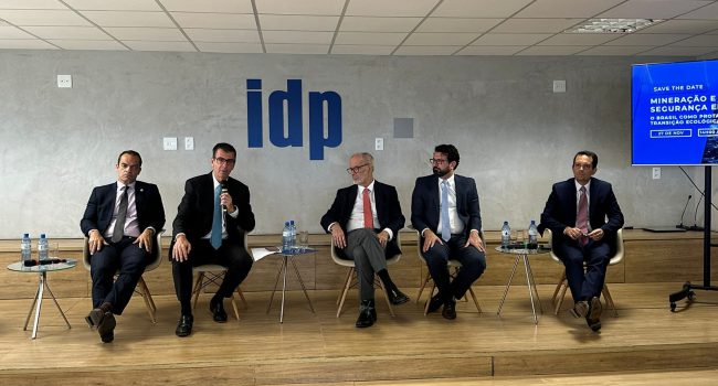 IBRAM enaltece o papel da mineração e da segurança energética na transição ecológica em evento no IDP