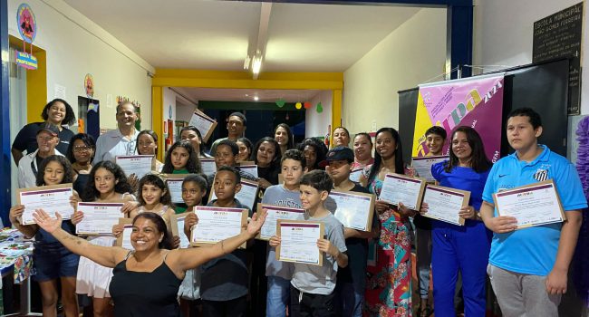 Acirpa celebra sucesso das oficinas na comunidade de Vieiras, em Itatiaiuçu