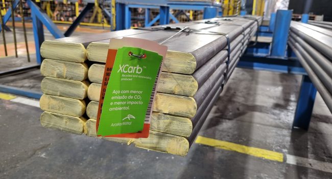 ArcelorMittal lança produto com baixa pegada de carbono para o segmento automotivo