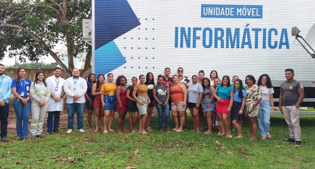 Moradores de Ipixuna participam de curso gratuito de informática promovido pelo  SENAI com apoio da Artemyn