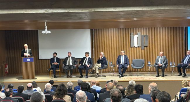 Raul Jungmann é agraciado com título Doutor Honoris Causa