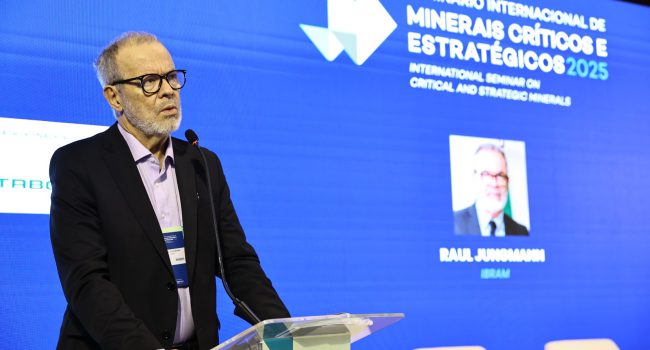 Em seminário internacional, Raul Jungmann diz que o mundo está na “Era dos Minerais Críticos e Estratégicos”