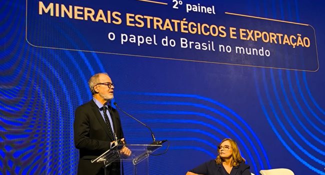 Minerais críticos e estratégicos situam o Brasil “no topo geopolítico do mundo”, diz Raul Jungmann