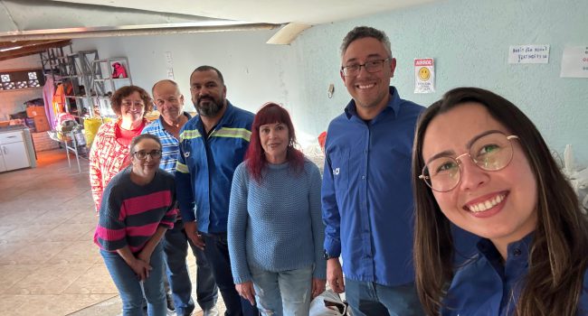 CBA doa mais de mil peças de roupas arrecadadas durante gincana socioambiental em Poços de Caldas
