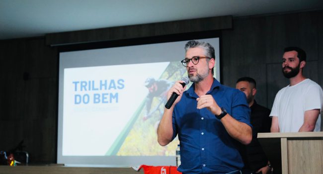 Samarco investe no cicloturismo sustentável com o lançamento do “Trilhas do Bem” em Camargos
