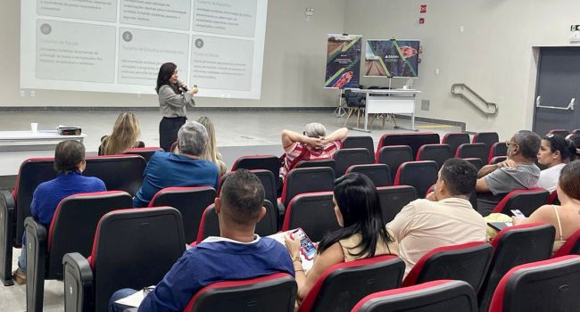 BAMIN realiza oficina de roteiros turísticos no litoral norte de Ilhéus
