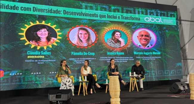 IBRAM modera discussão sobre práticas inclusivas na mineração, em Belém, durante a COP30